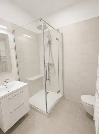 Pronájem bytu 1+1, Praha - Strašnice, Černokostelecká, 32 m2