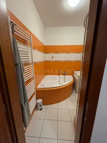 Prodej bytu 3+kk, Brno - Líšeň, Wintrova, 77 m2