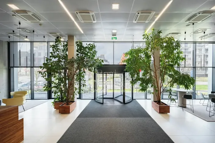 Pronájem kanceláře, Praha - Stodůlky, Laurinova, 330 m2