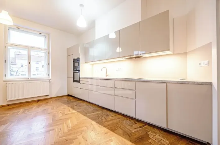 Pronájem bytu 3+kk, Praha - Žižkov, Bořivojova, 82 m2