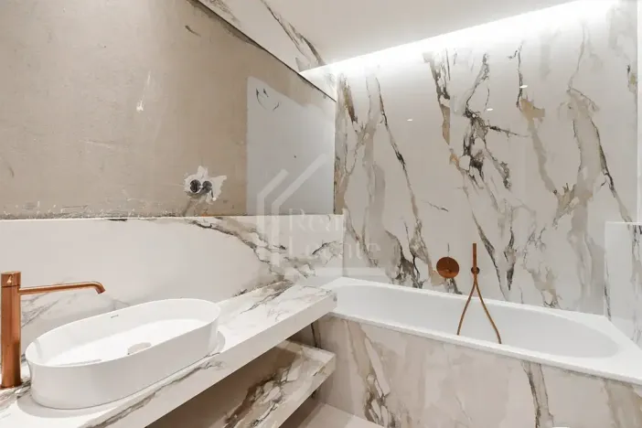 Prodej bytu 4+kk, Praha - Holešovice, Komunardů, 163 m2