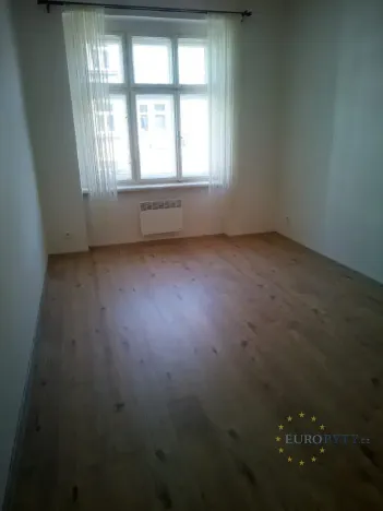 Pronájem bytu 1+1, Praha - Žižkov, Hájkova, 40 m2