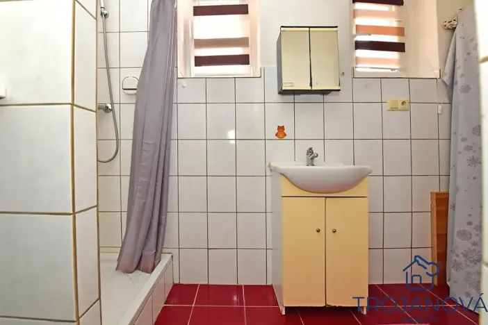 Prodej činžovního domu, Petroupim, 306 m2