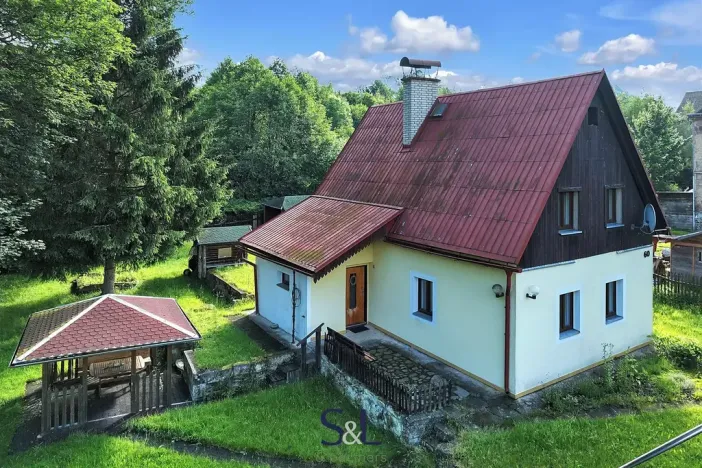 Prodej rodinného domu, Chřibská, 135 m2