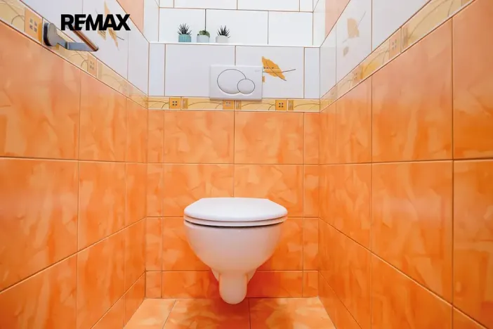 Pronájem bytu 4+kk, Praha - Libeň, Na hájku, 75 m2