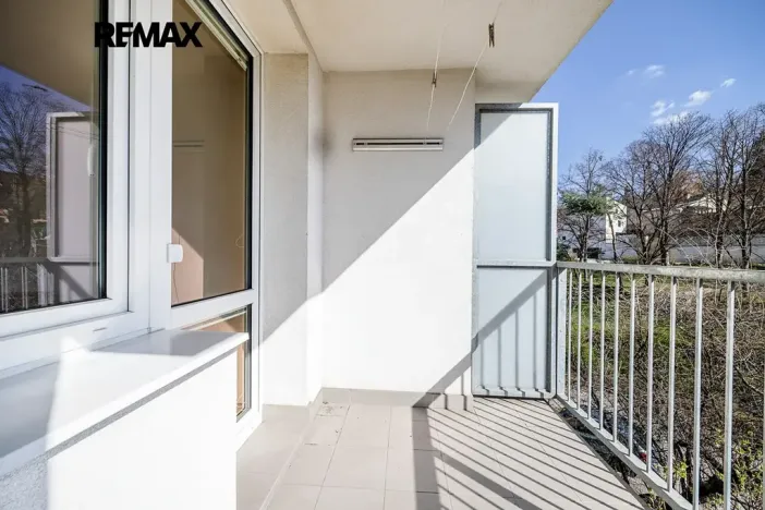 Pronájem bytu 4+kk, Praha - Libeň, Na hájku, 75 m2