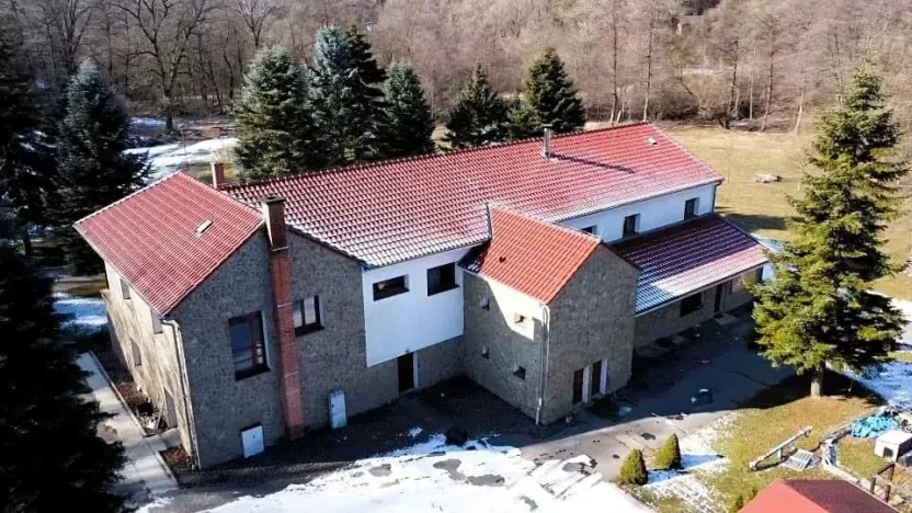 Prodej komerční nemovitosti, Tvarožná Lhota, 667 m2