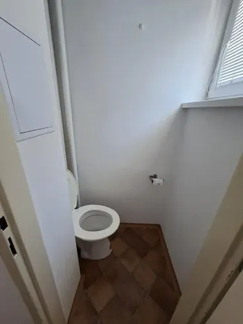 Pronájem bytu 2+1, Praha - Hloubětín, Chvalská, 57 m2