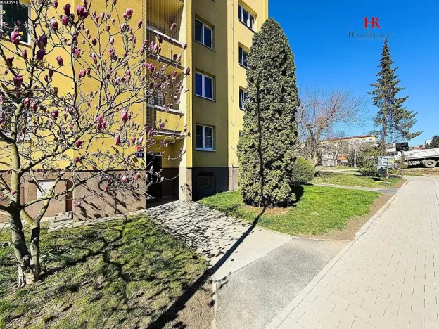 Prodej bytu 2+1, Praha - Malešice, Ovčárská, 52 m2