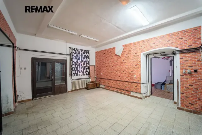 Prodej rodinného domu, Kutná Hora, Jungmannovo náměstí, 200 m2