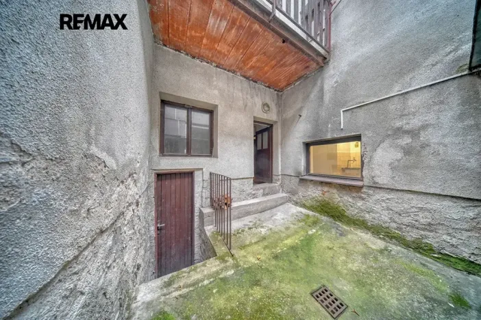 Prodej rodinného domu, Kutná Hora, Jungmannovo náměstí, 200 m2