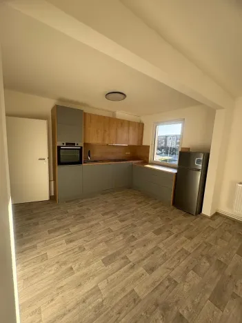 Pronájem bytu 1+kk, Nehvizdy, Vestecká, 38 m2