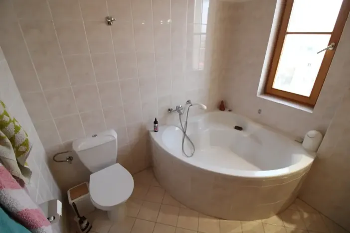 Pronájem bytu 2+kk, Praha - Břevnov, Šlikova, 75 m2