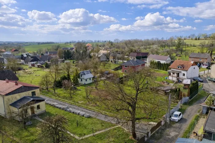 Prodej pozemku, Suchonice, 1343 m2