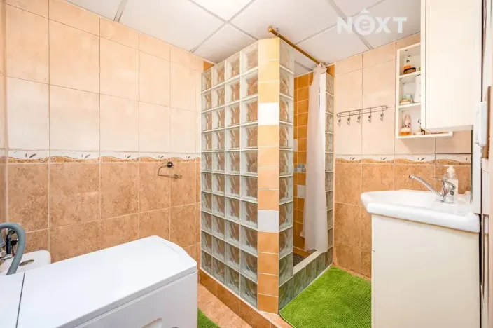 Prodej rodinného domu, Hředle, 206 m2