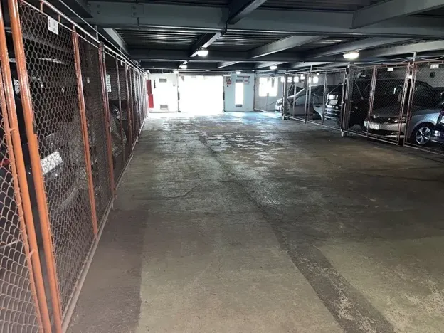 Prodej garážového stání, Hradec Králové, Mrštíkova, 12 m2