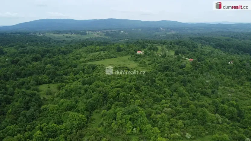 Prodej komerčního pozemku, Rakovica, Chorvatsko, 70904 m2