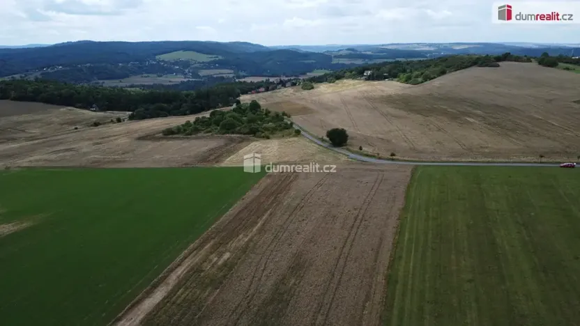 Prodej pozemku, Sýkořice, 3943 m2