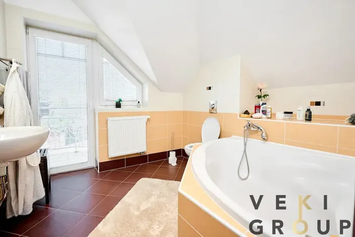 Pronájem rodinného domu, Zdiby, U Louže, 160 m2