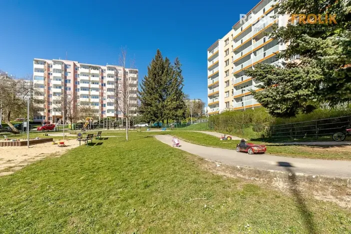 Pronájem bytu 3+kk, Praha - Řepy, Nevanova, 71 m2