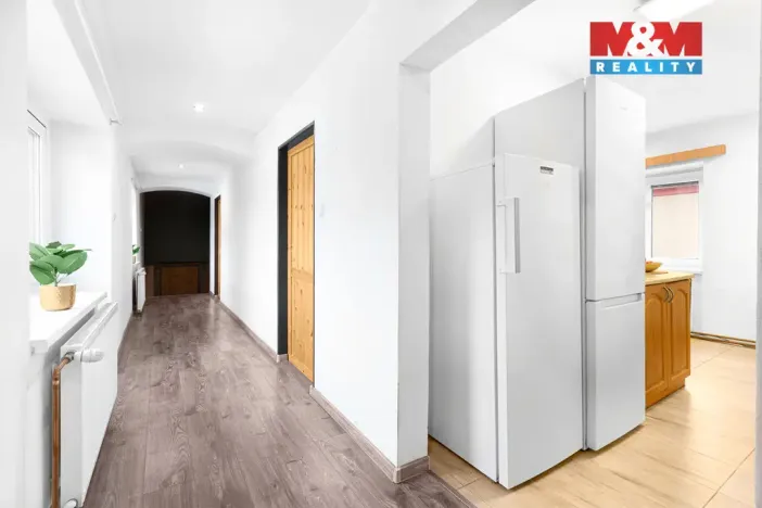 Prodej rodinného domu, Snědovice, 220 m2