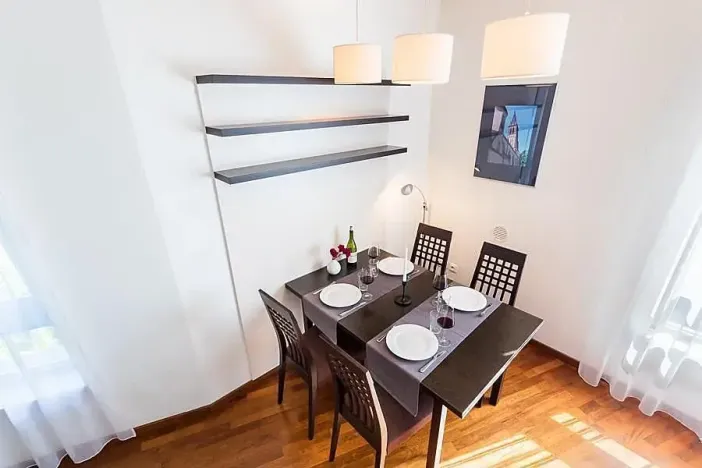 Pronájem bytu 2+kk, Praha - Nové Město, Na slupi, 50 m2