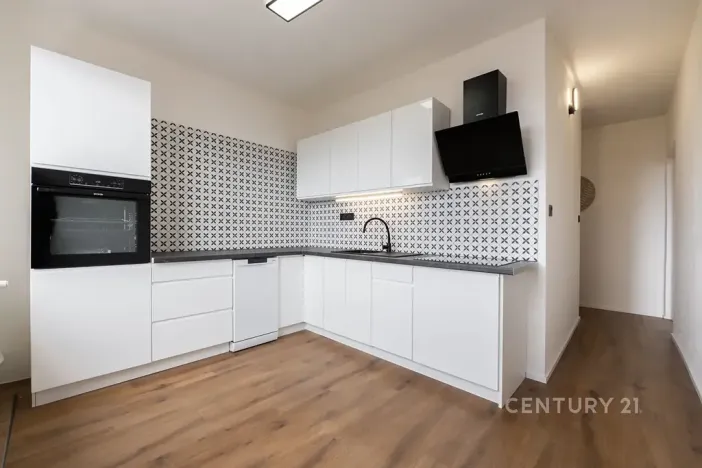 Prodej bytu 2+1, Chomutov, Kamenný vrch, 58 m2