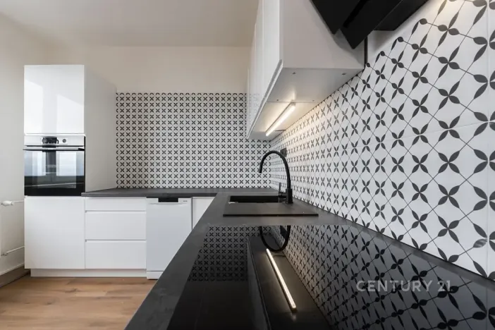 Prodej bytu 2+1, Chomutov, Kamenný vrch, 58 m2