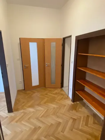 Pronájem bytu 3+1, Praha - Radotín, Horymírovo náměstí, 94 m2