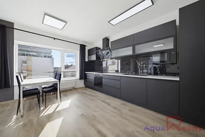 Prodej bytu 3+kk, Karlovy Vary, Dubová, 83 m2