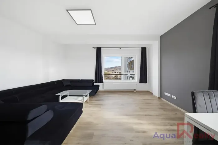 Prodej bytu 3+kk, Karlovy Vary, Dubová, 83 m2