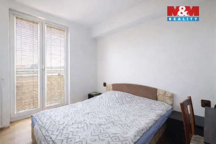 Prodej bytu 2+1, Praha, K louži, 46 m2