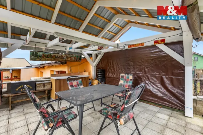 Prodej rodinného domu, Doksy, Školní, 98 m2