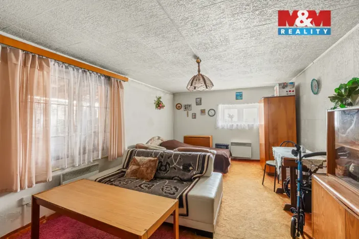 Prodej rodinného domu, Doksy, Školní, 98 m2