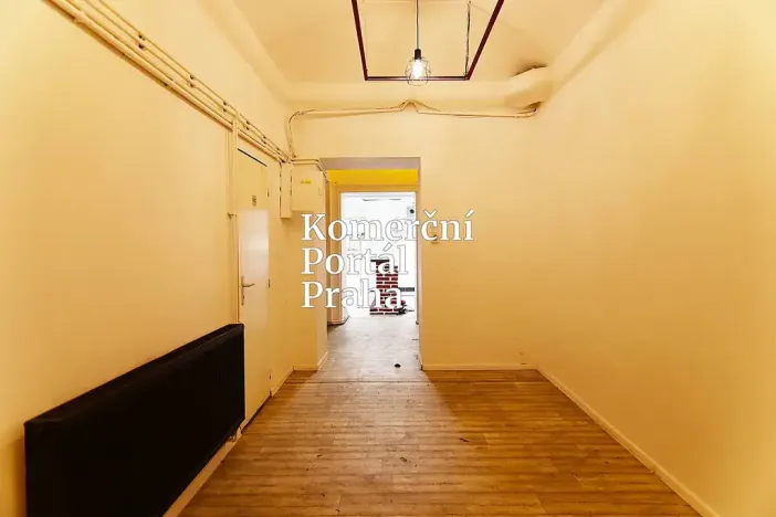 Pronájem restaurace, Praha - Vinohrady, Vocelova, 265 m2