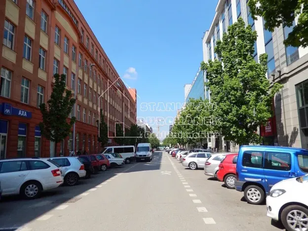 Pronájem kanceláře, Praha - Karlín, Thámova, 23 m2