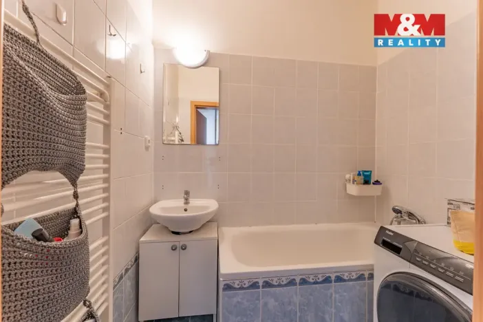 Prodej bytu 2+kk, Milovice - Mladá, Slepá, 37 m2
