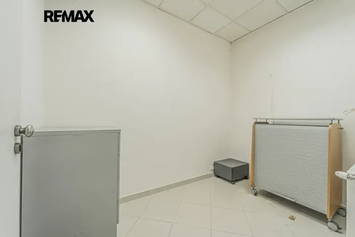 Pronájem kanceláře, Kladno, Osvoboz. pol. vězňů, 183 m2