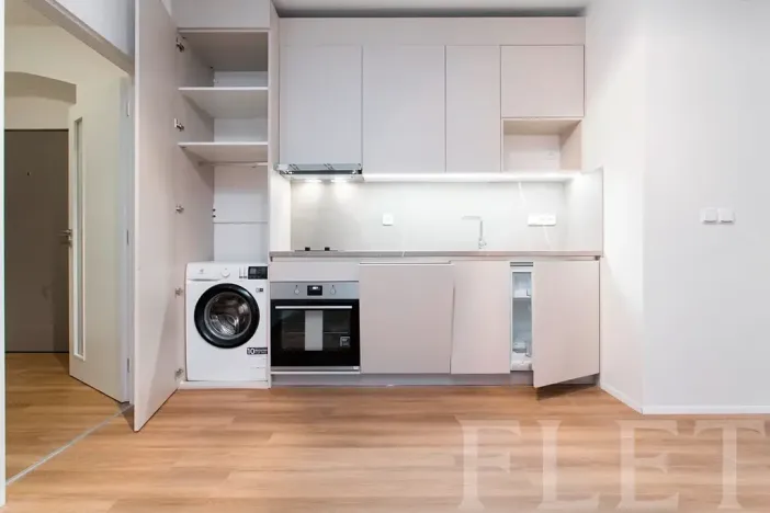 Pronájem bytu 1+kk, Praha - Libeň, Kotlaska, 44 m2