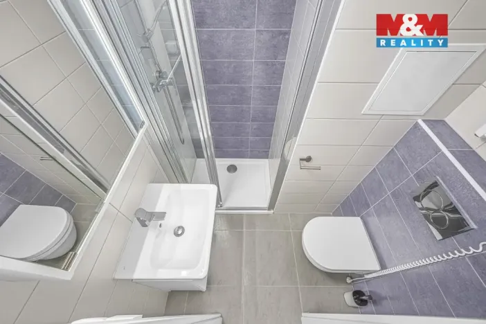 Pronájem bytu 1+kk, Praha - Vysočany, 17 m2