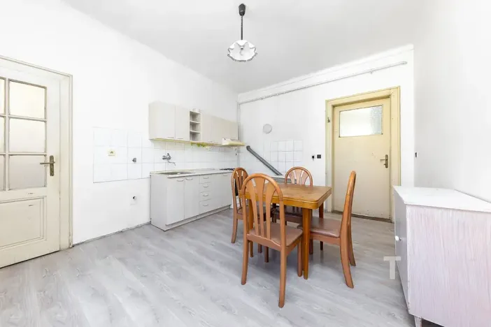 Prodej bytu 1+1, Hodonín, Úprkova, 64 m2