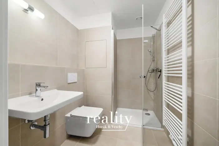 Pronájem bytu 2+kk, Znojmo, Jarošova, 46 m2