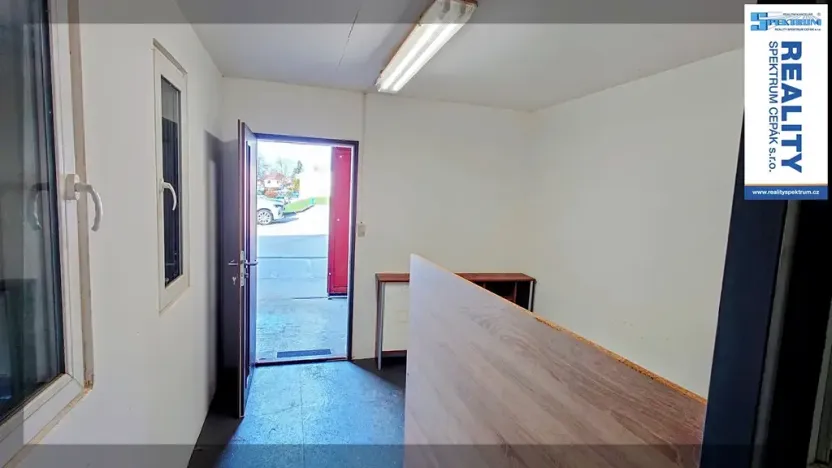 Pronájem skladu, České Budějovice, Vrbenská, 289 m2