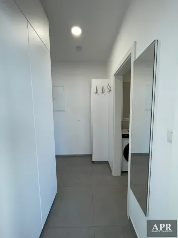 Pronájem bytu 1+kk, Otrokovice, tř. Spojenců, 30 m2