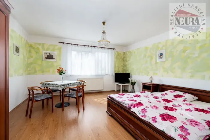 Prodej rodinného domu, Praha - Kbely, Benecká, 180 m2