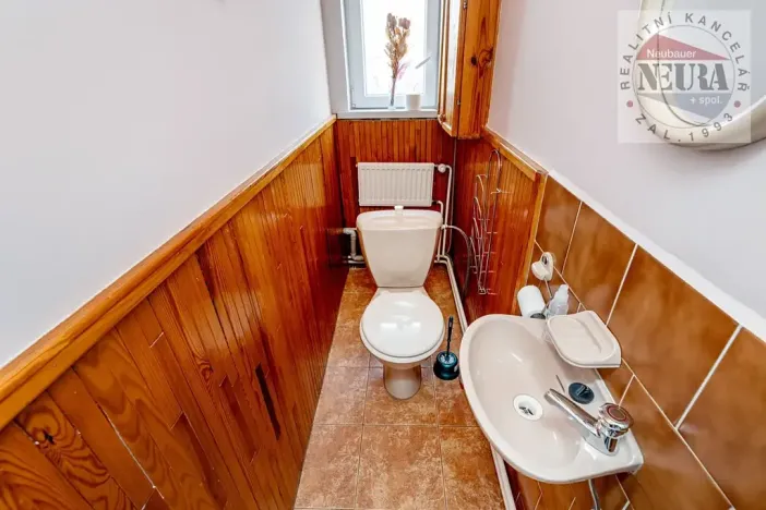 Prodej rodinného domu, Praha - Kbely, Benecká, 180 m2