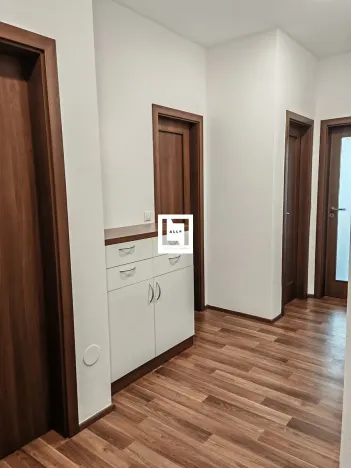 Pronájem bytu 2+kk, Olomouc, Novosadský dvůr, 58 m2