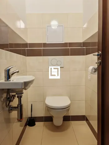 Pronájem bytu 2+kk, Olomouc, Novosadský dvůr, 58 m2