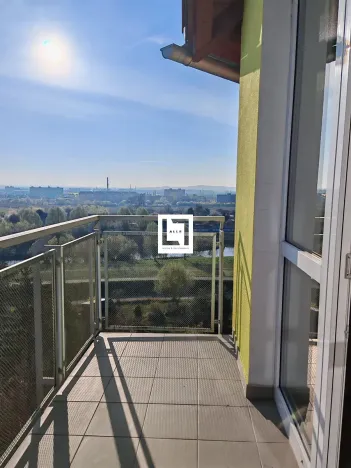 Pronájem bytu 2+kk, Olomouc, Novosadský dvůr, 58 m2