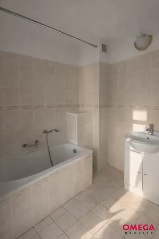 Prodej bytu 2+1, Poděbrady, Sklářská, 52 m2